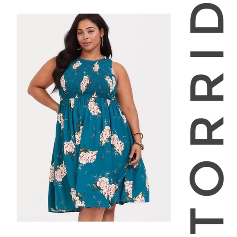 Torrid Size 4 Turquoise Floral Dress